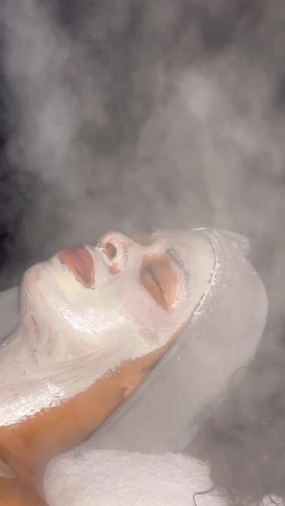 Skin Tightening & Rejuvenate Peel-Off Mask Facial